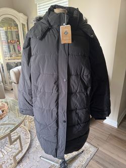 Wantdo Black Puffer Parka with Faux Fur Hood