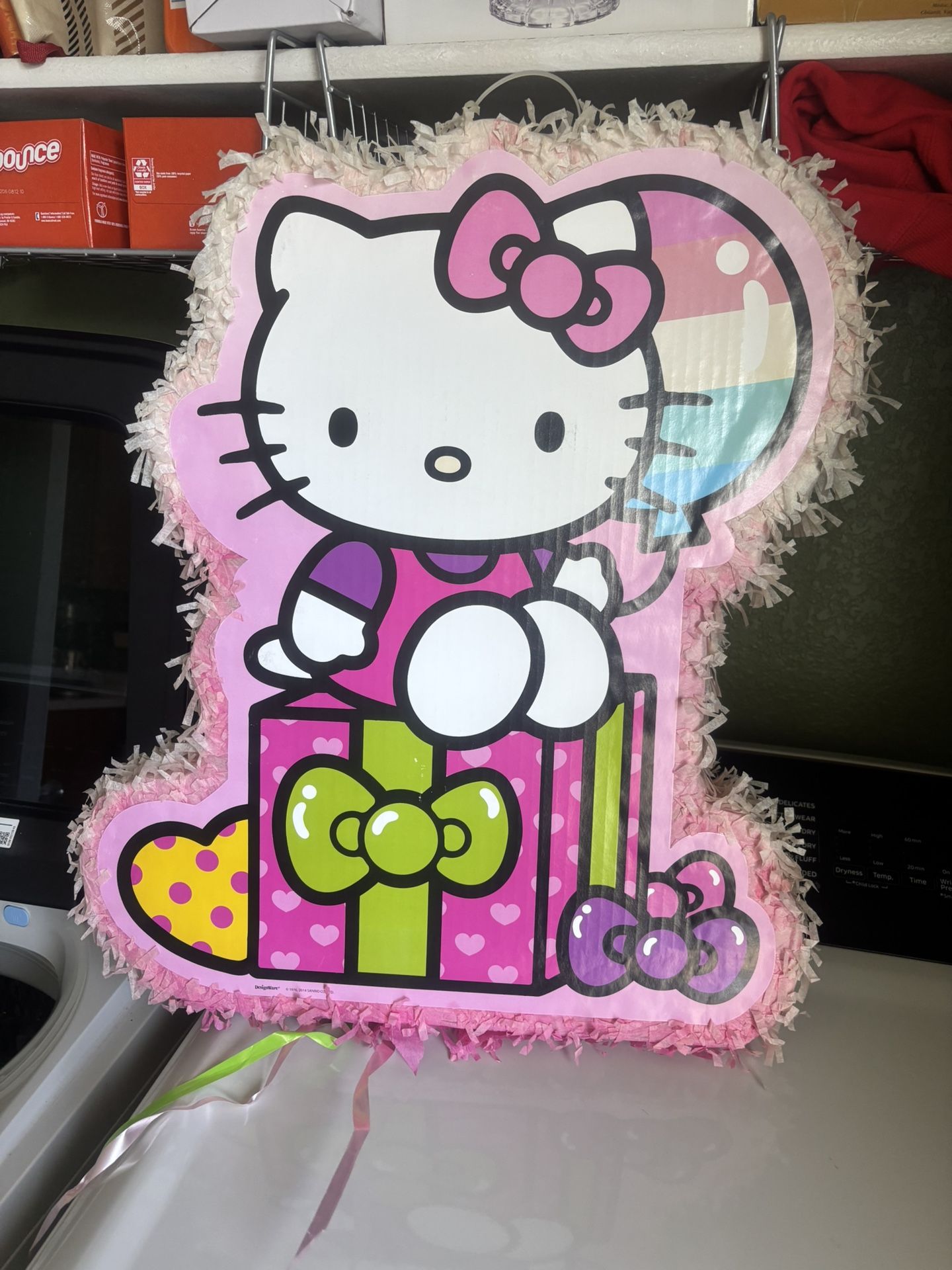 Hello Kitty Used Party Piñata