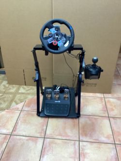 Logitech G29 Driving Force Racing Wheel & Floor pedals  bundle  For PlayStation