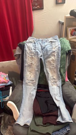 Mens American eagle jeans size 30X32