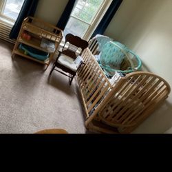 Crib And Changing Table 