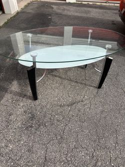 GLASS COFFEE TABLE