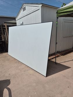 Screen