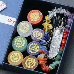 Box Of Chakra Discs And Bracelet 