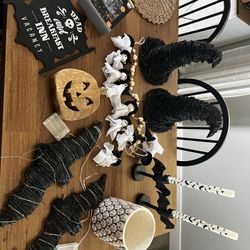 Halloween Decor 🎃👻