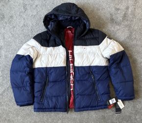 Brand new men’s XL Tommy Hilfiger jacket