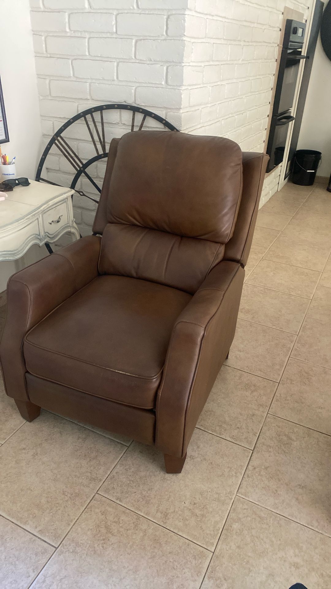 Leather recliner chair