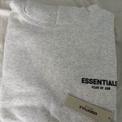 Essentials Fear Of God Light oatmeal Size Medium