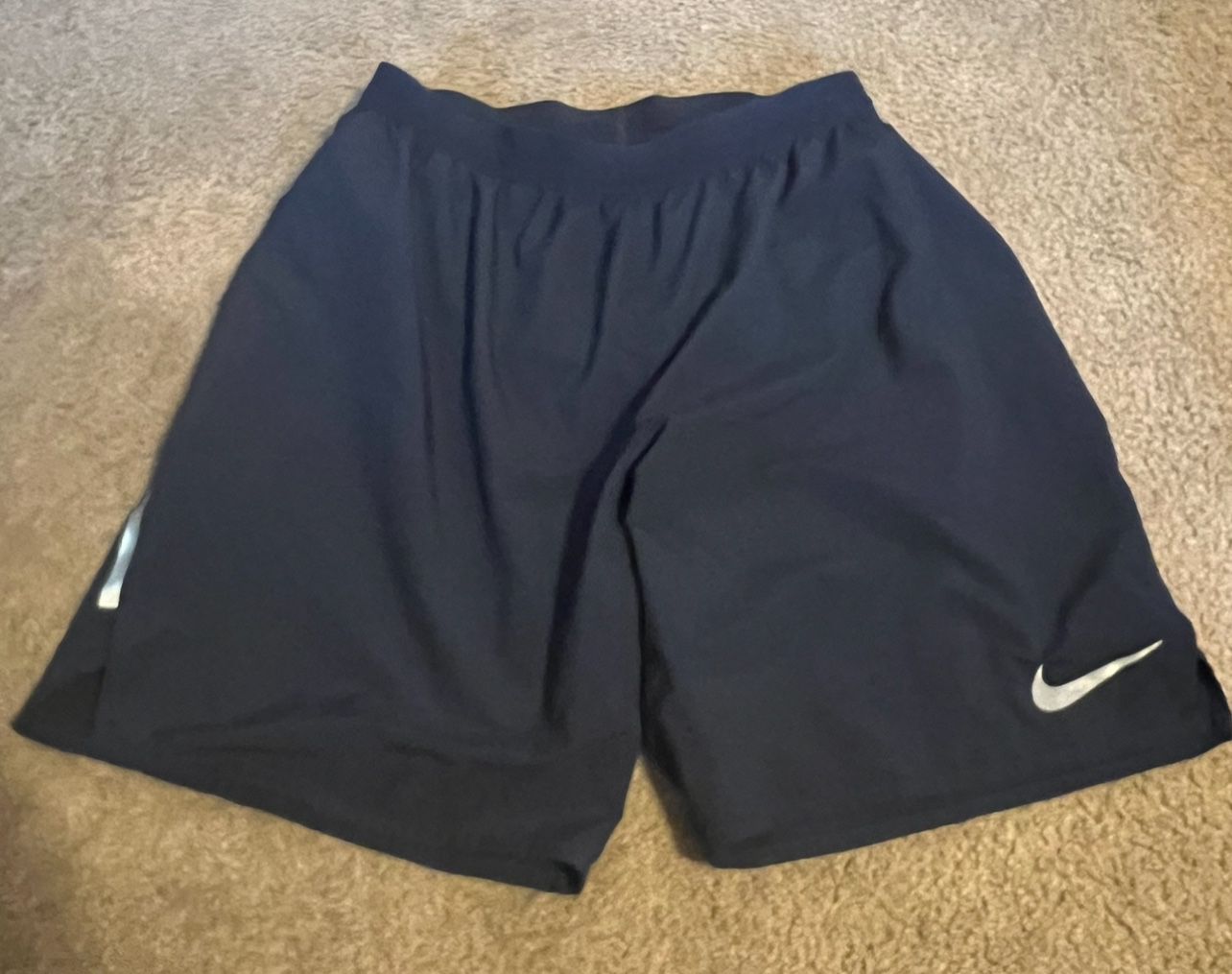 Men’s Nike Navy Workout Shorts Medium