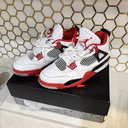 Jordan 4