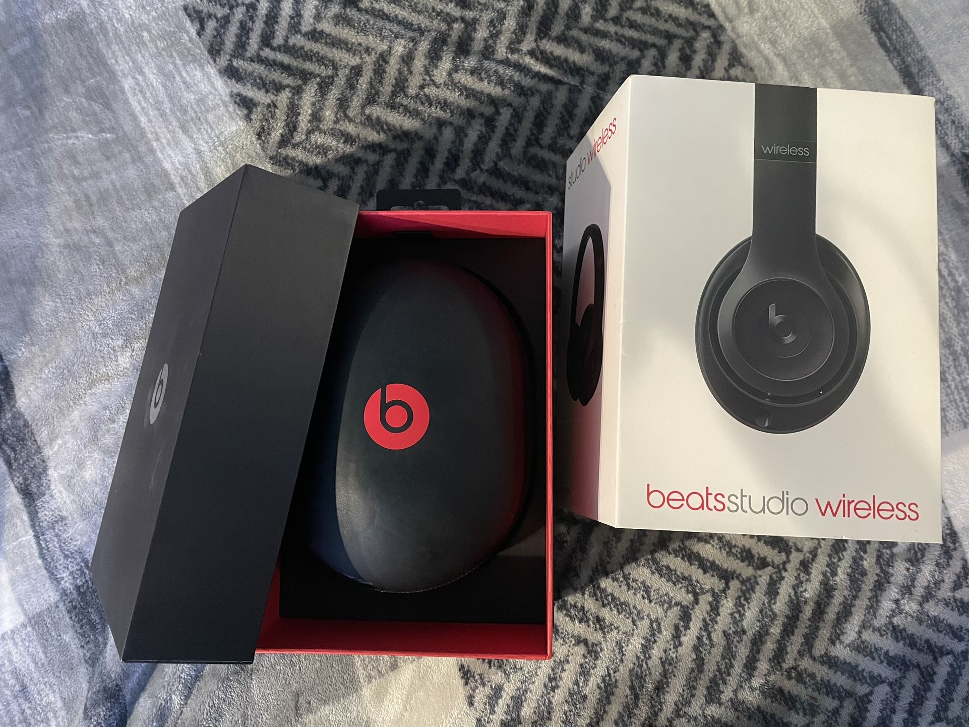 Beats Studio Wireless Headphones 