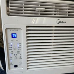 WINDOW AC UNIT
