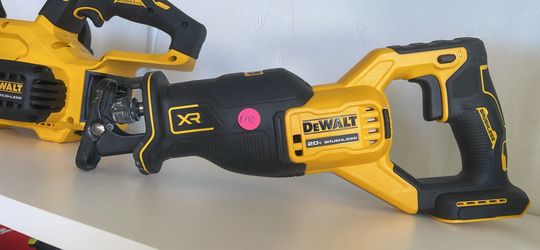 Dewalt XR 20 V Saw Zall