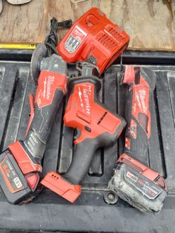 Herramientas Milwaukee todas trabajan con cargador rápido