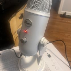 Blue Yeti Microphone