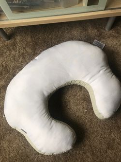 Baby boppy pillow