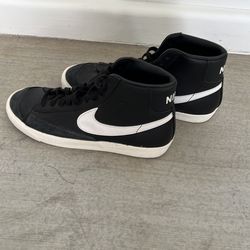 Nike Blazer '77 Leather Mid (Black & White) 📏 Talla: 11 US