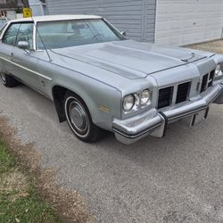 1975 Oldsmobile Delta 88 