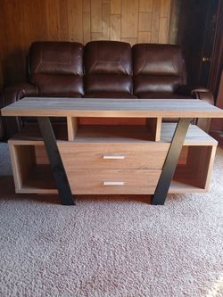 Tv Stand (Or Best Offer)