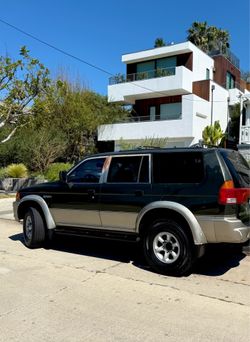 1997 Mitsubishi Montero