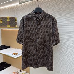 Fendi Men’s Short Sleeve 2026 New 