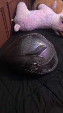 Motorcycle helmet