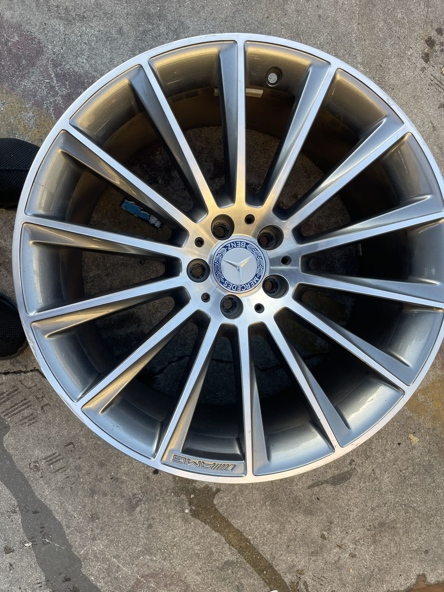 AMG 20 Inch Mercedes Benz Wheel