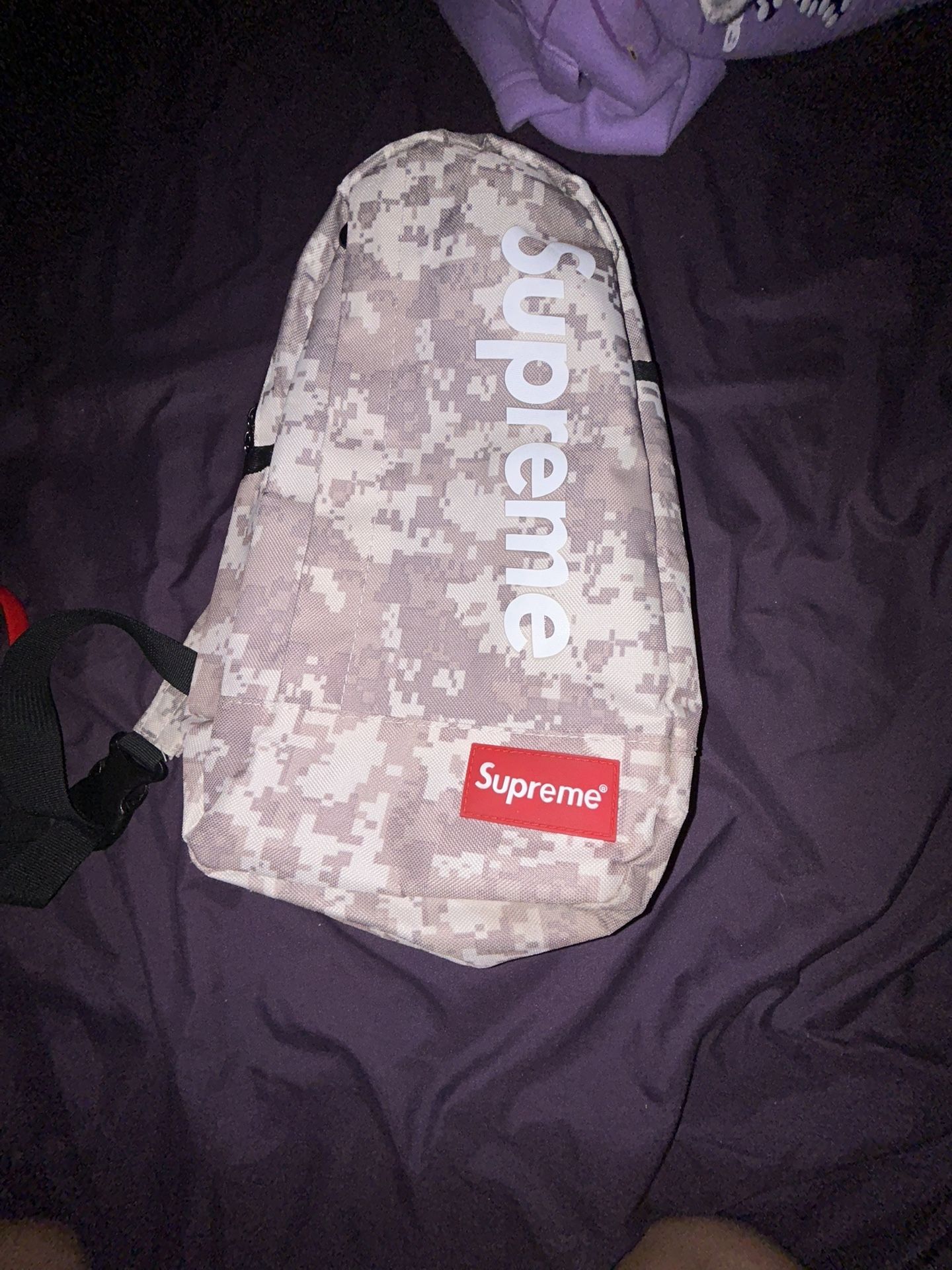 Supreme Sidebag