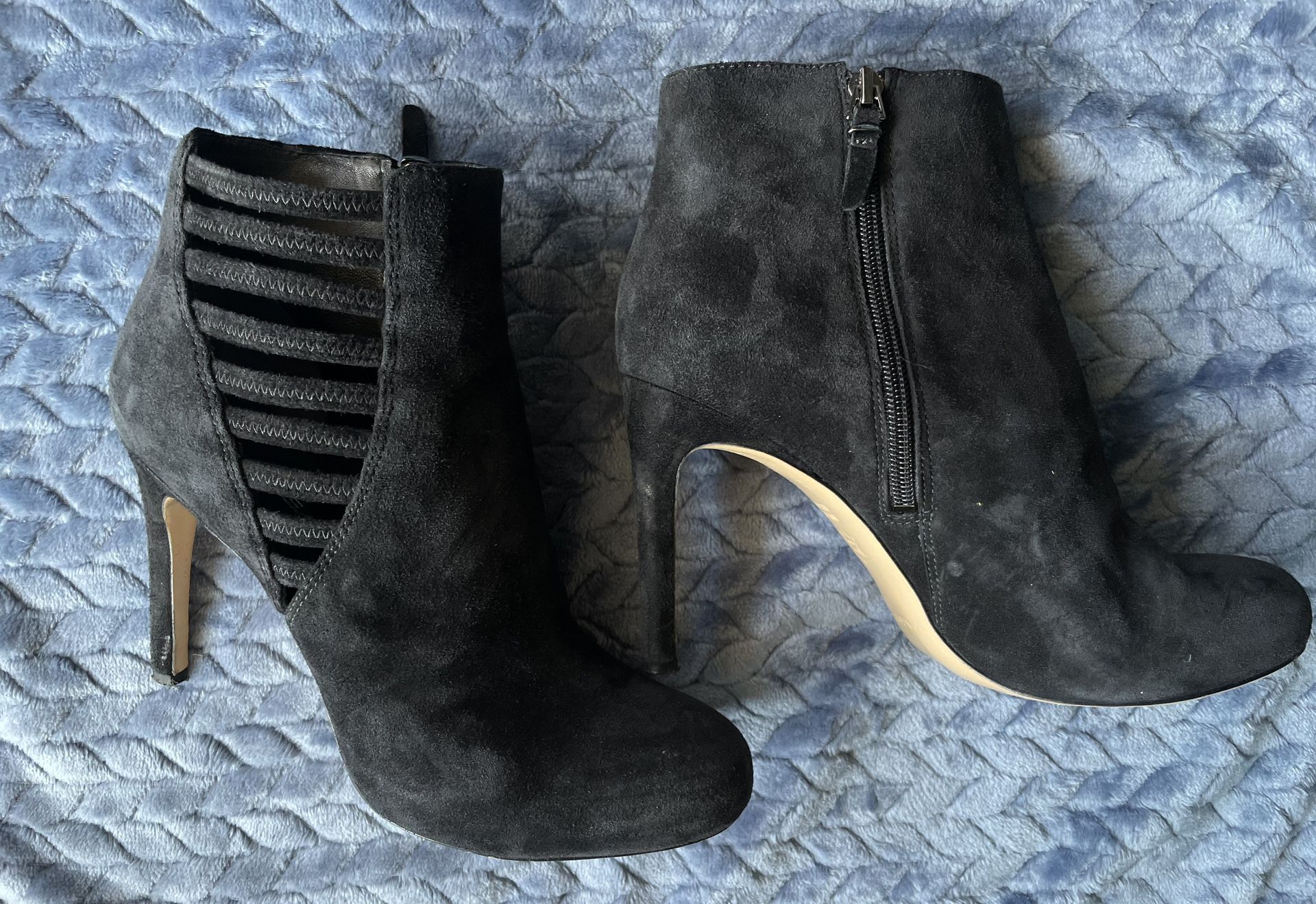 Via Spiga Women's Black Suede 8  Boots Boot Shoe Ankle Booties