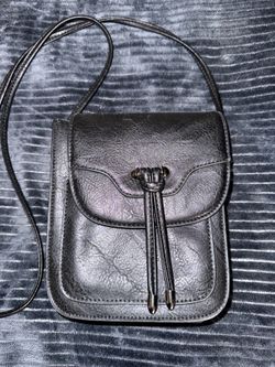 Black purse