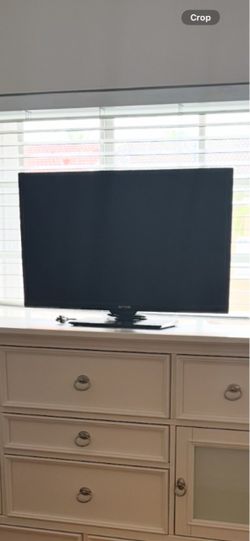 TV PEQUEÑO/ SMALL TV