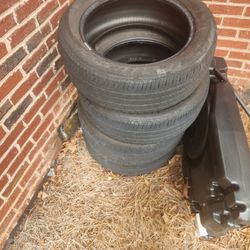 4 Firestone Used Tires 205/55R16