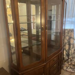 Thomasville China Cabinet