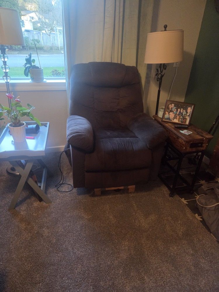 Brown Power Lift Recliner