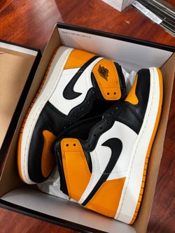 Air Jordan 1 High Taxi