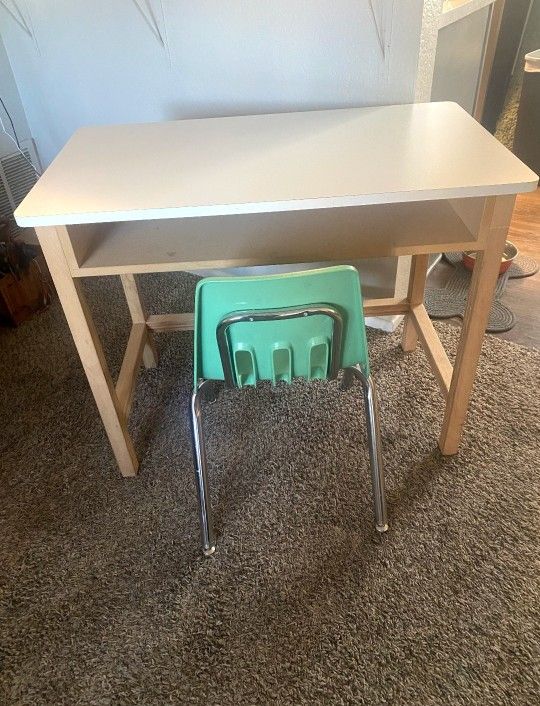 $35.00 Kids Desk And Chair