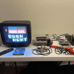 Vintage NES Nintendo Entertainment System OEM Console with TV LOT Bundle TESTED