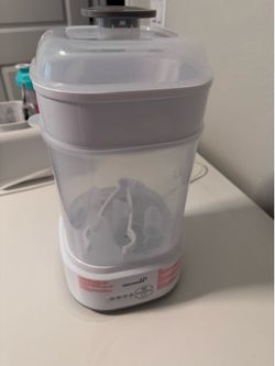 Bottle sterilizer and bottle dryer