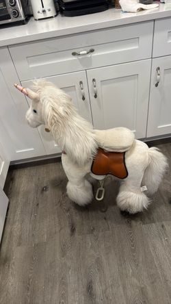 PonyCycle Ride on Unicorn Toy Riding Horse Pony for Kids 4-7 Ux402 Used