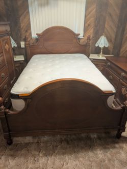 Bedroom set