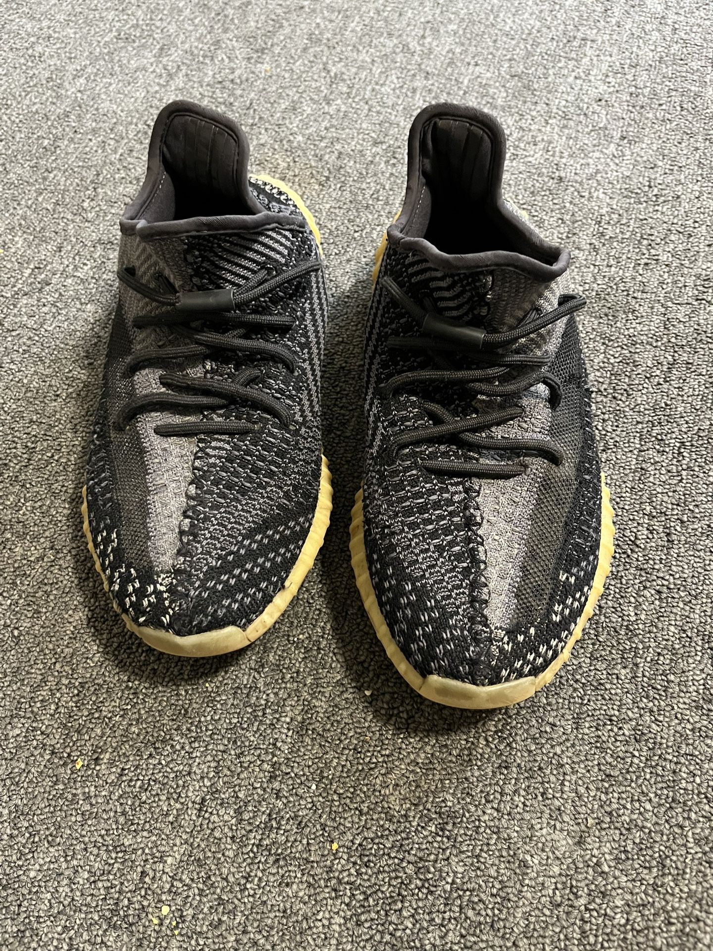 WORN ADIDAS YEEZY Size 8.5