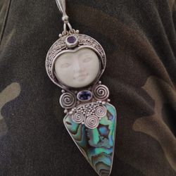 Sajen Moon Goddess Piece