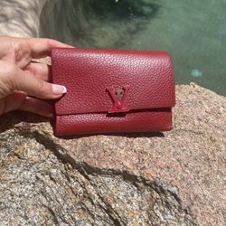 Louis Vuitton Lock-Me Wallet
