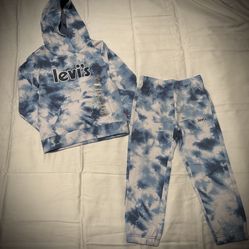 NWT Girls’ 2 Piece Fleece Set 