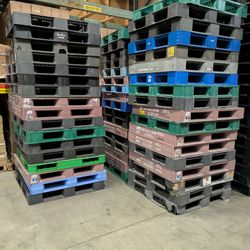 Heavy Duty Plastic Pallets 43"×43"