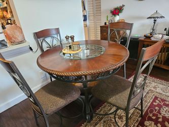Dining table with 4 chairs