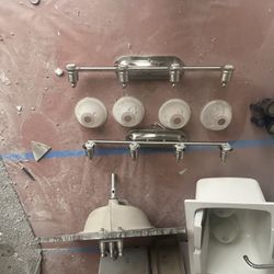 2 Bathroom Lamps 