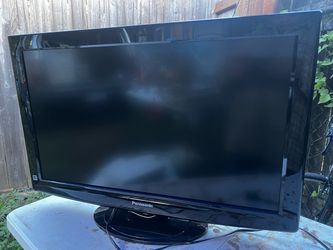 Panasonic Flat Screen TV