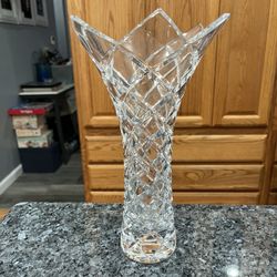 Vintage Crystal Vase. Size 11 Inches tall. Preowned