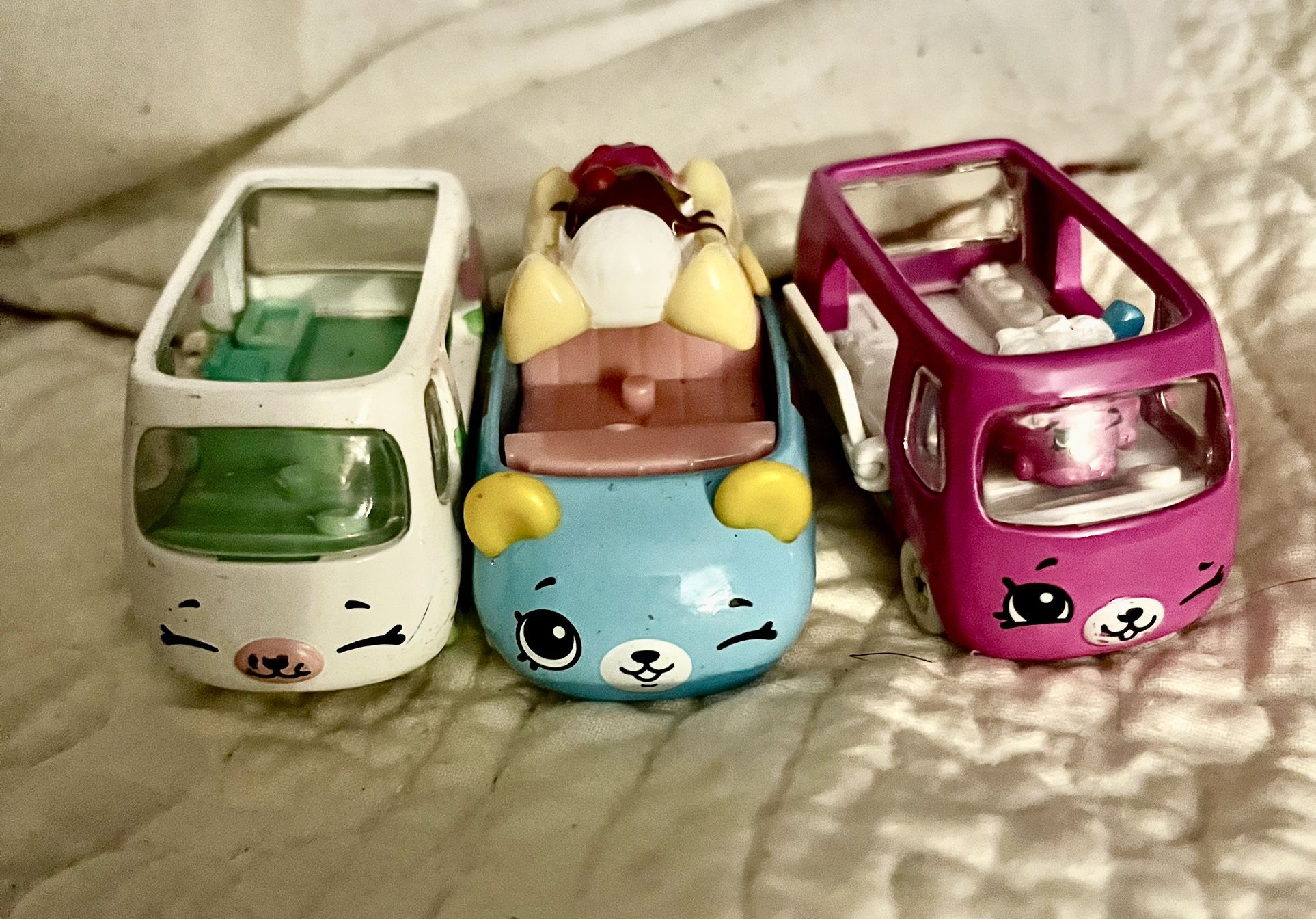 3 Shopkins Cutie Cars Collector Items